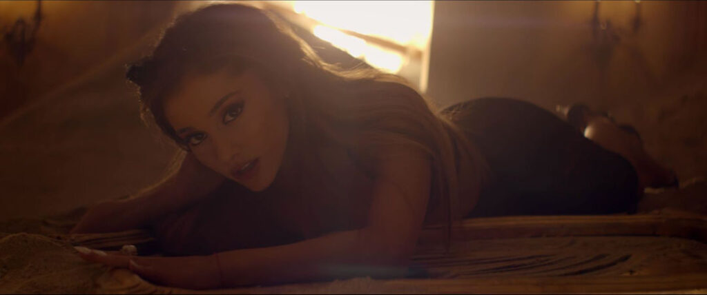 Ariana Grande & The Weeknd – Love Me Harder [iTunes Plus M4V – FULL HD]