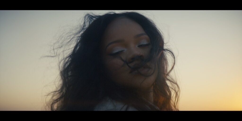 Rihanna – Lift Me Up [iTunes Plus AAC M4V – Full HD]