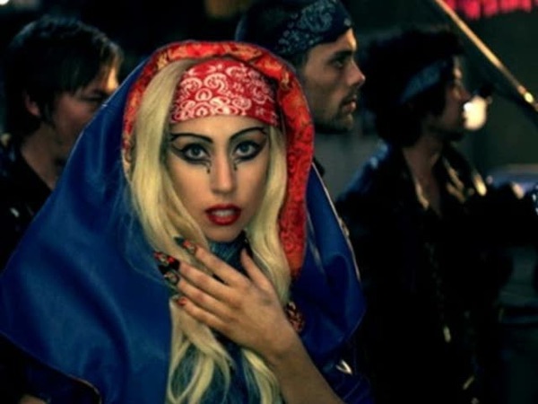 Lady Gaga – Judas [iTunes Plus M4V – Full HD]