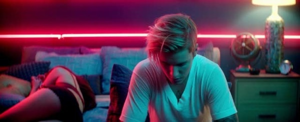 Justin Bieber – What Do You Mean? [iTunes Plus M4V – Full HD]