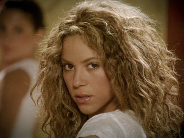 Shakira – Hips Don’t Lie (feat. Wyclef Jean) [iTunes Plus M4V – Full HD]