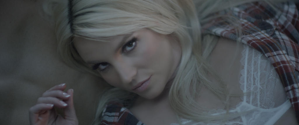 Britney Spears – Perfume [iTunes Plus M4V – Full HD]