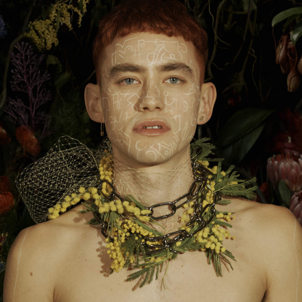 Years & Years – Palo Santo (Deluxe) [Apple Digital Master] [iTunes Plus AAC M4A]